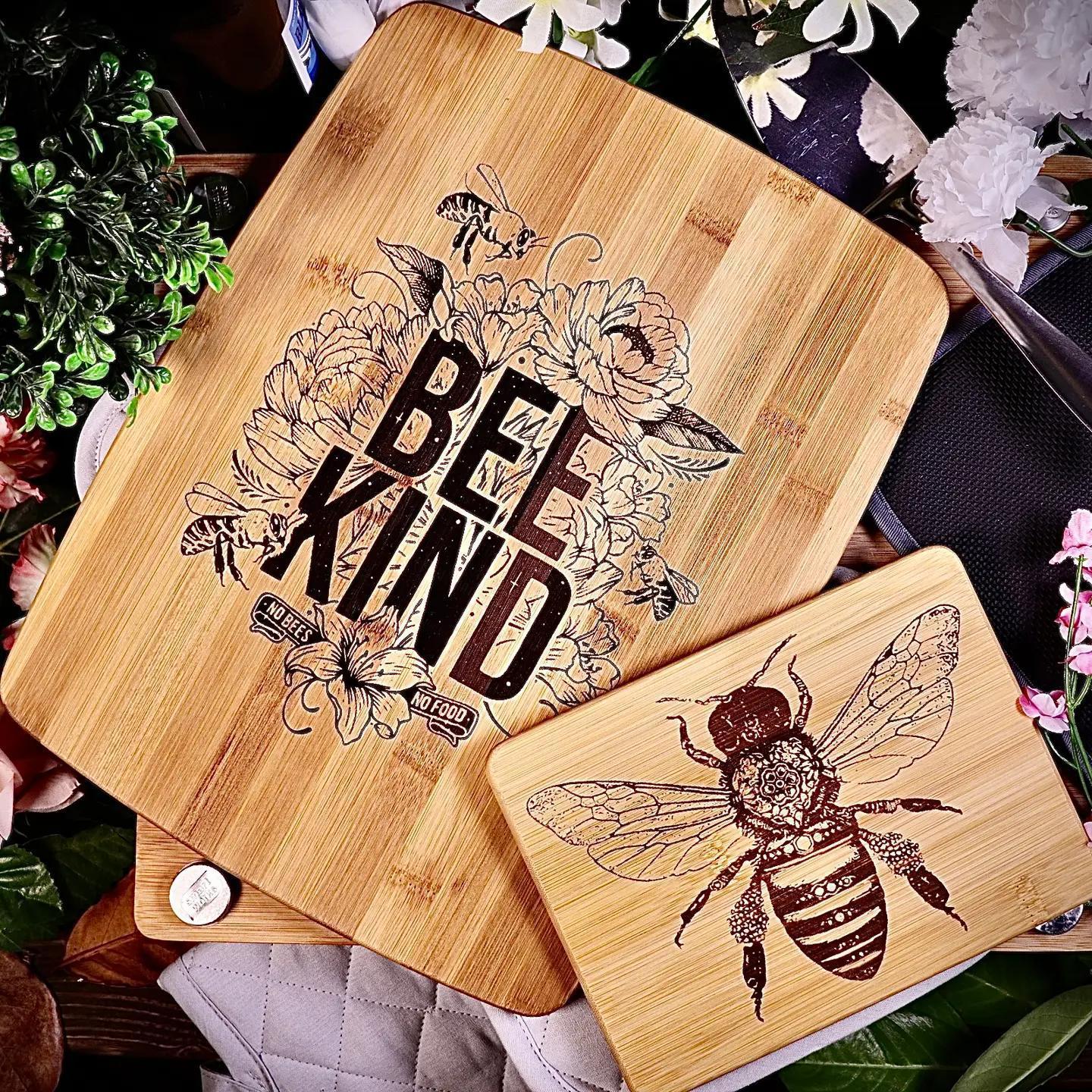 Bundle Bee Honey Bamboo Cutting Board Set Pair
