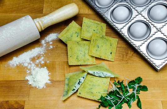 Chopped Spinach & Four Cheese Ravioli (Frozen)