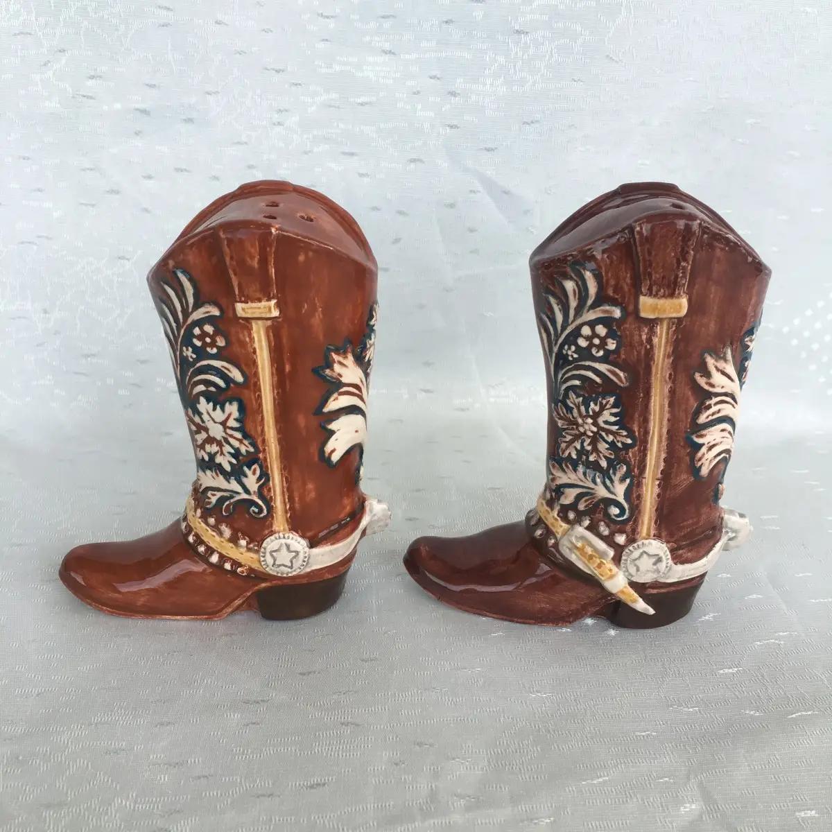 Western Salt & Pepper Set