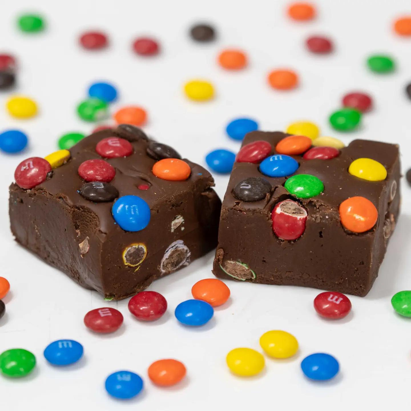1/2 lb Fudge Bar